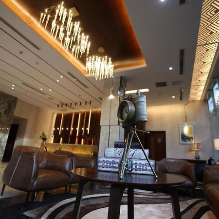 Empyrean Dhaka City Centre Luaran gambar