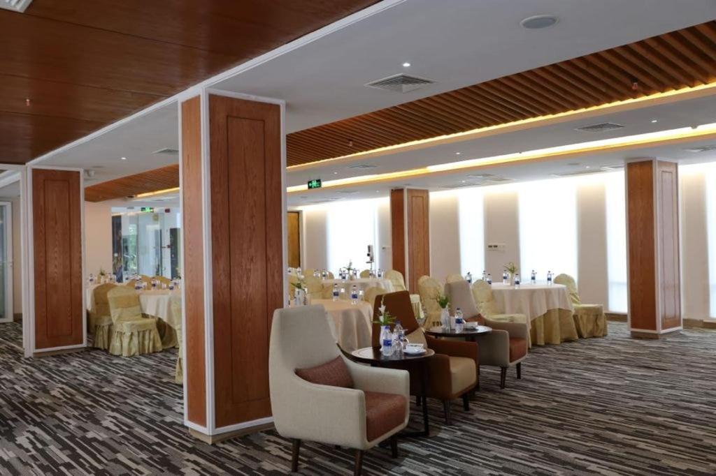 Empyrean Dhaka City Centre Luaran gambar